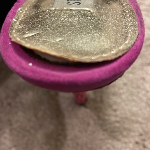 Women’s Steve Madden Rhinestone 6 inch heels - Picture 5 of 10